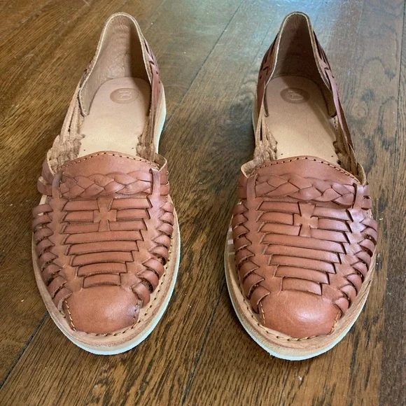 Bottomless Tan Leather Huarache Sandals - Picture 3 of 7